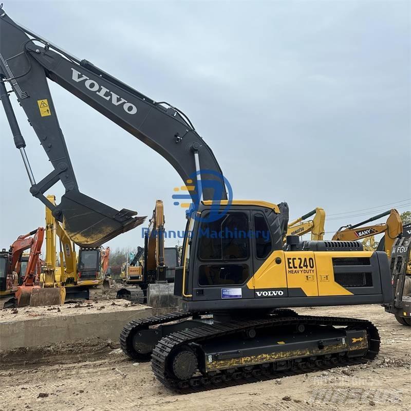 Volvo EC 240 Beltegraver