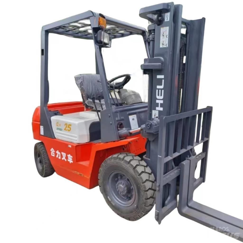 Heli FD 25 Diesel Trucker