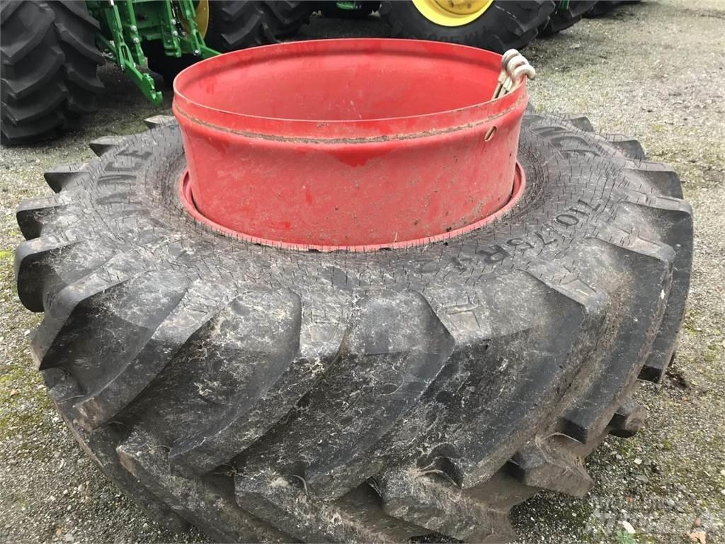 Alliance 710/75R42 Dekk, hjul og felger