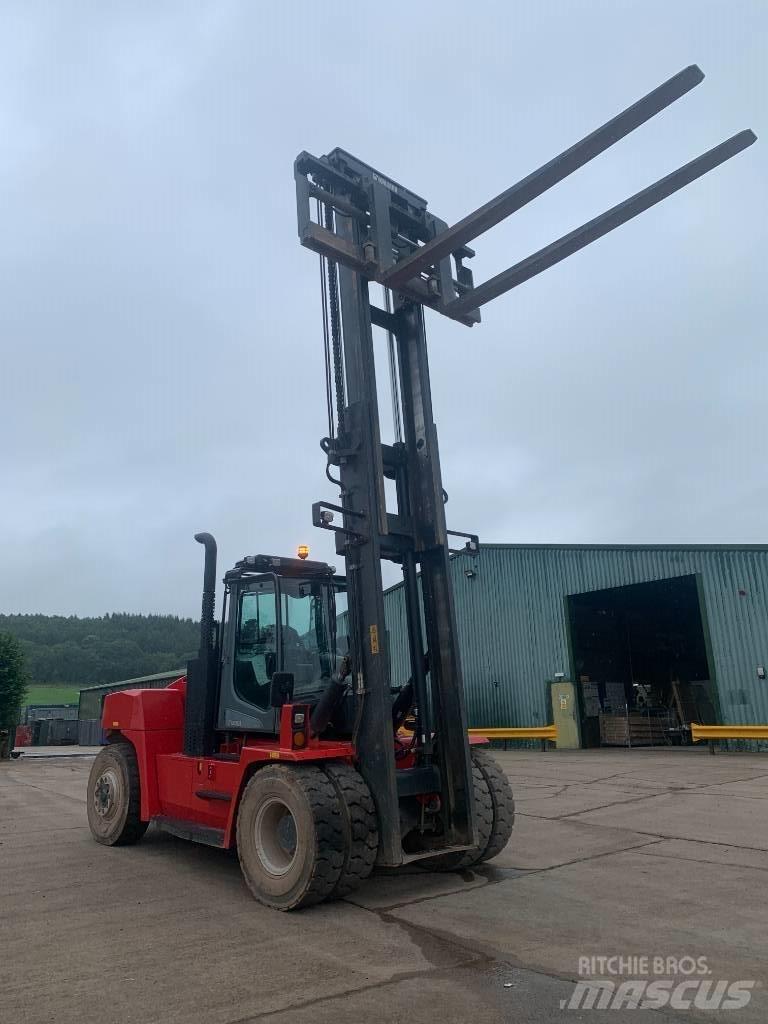 Kalmar DCG120-12 Diesel Trucker