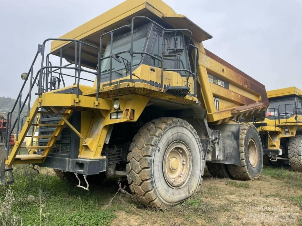 Komatsu HD 605-7 Tipptrucker