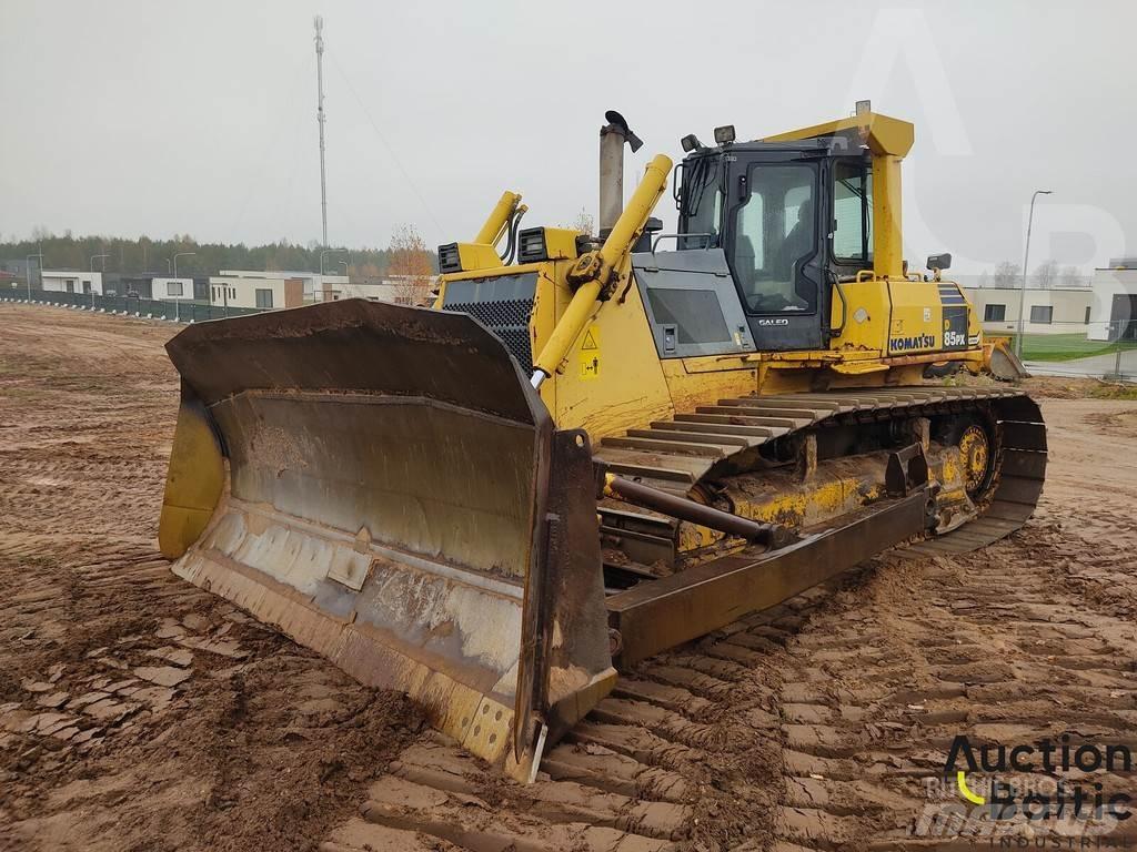 Komatsu D85PX-15 Dozere Beltegående