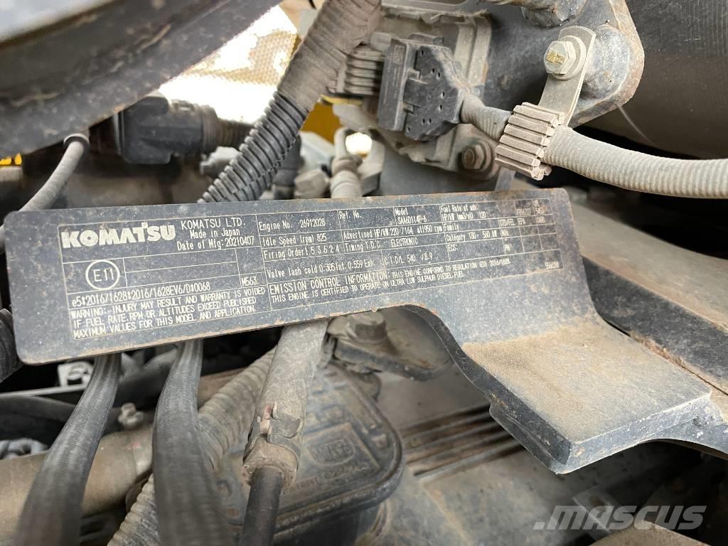 Komatsu D 65 PX-18E0 Dozere Beltegående