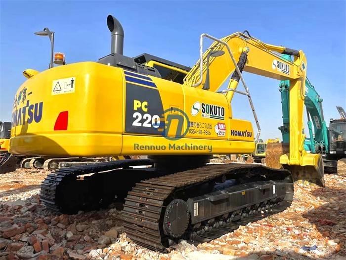 Komatsu PC 220-8 Beltegraver