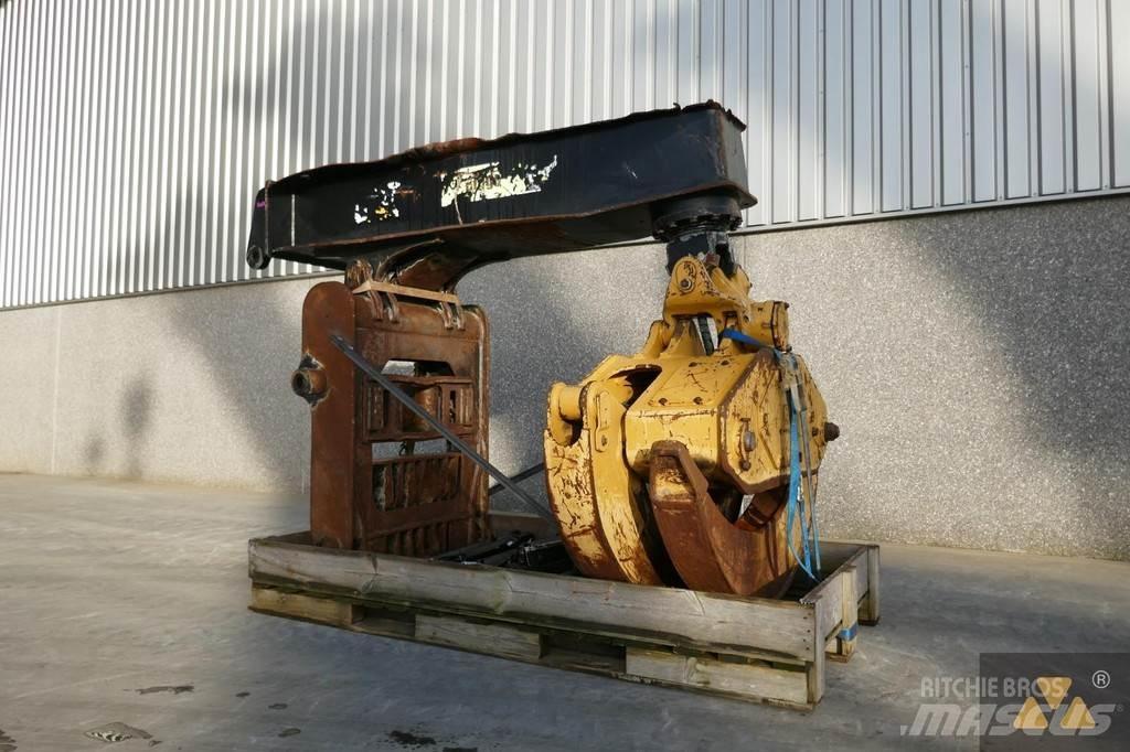 CAT 525D Grapple Transport - Annet