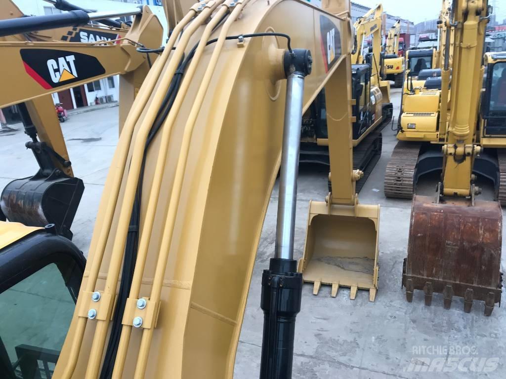 CAT 320 D Beltegraver
