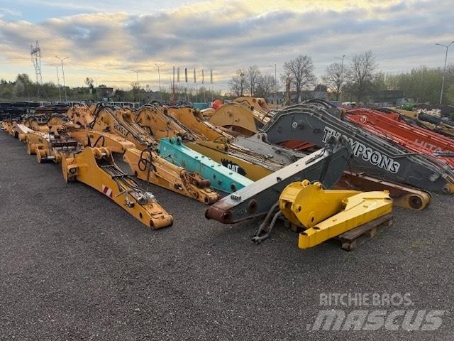 Liebherr OKLAPOWANIE Chassis og understell