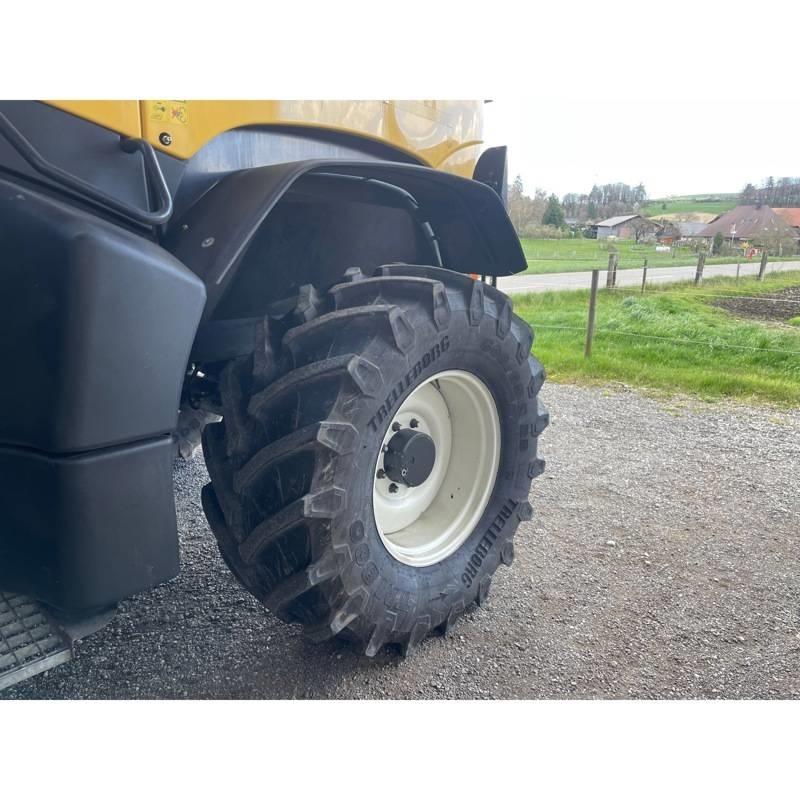 New Holland FR 700 Selvdrevne fôrhøstere