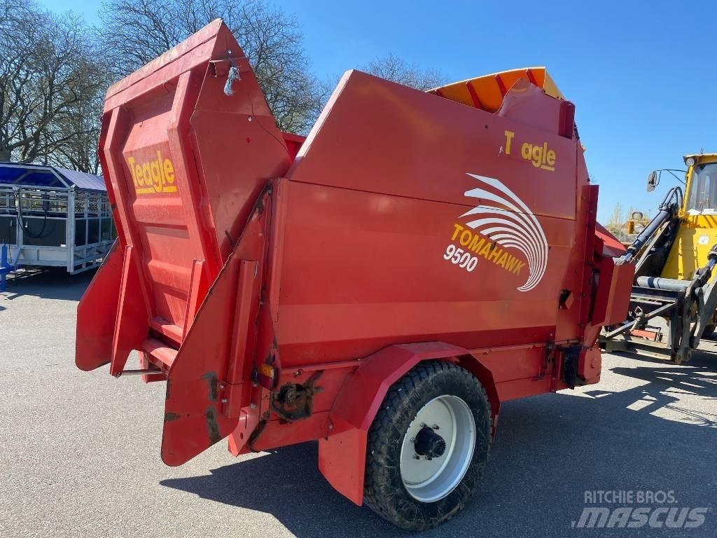 Tomahawk Teagle 9500 Rundballerivere, -kuttere og -utpakkere