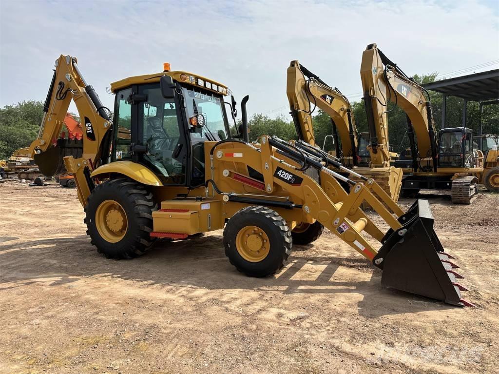 CAT 420 F2 Traktorgravere
