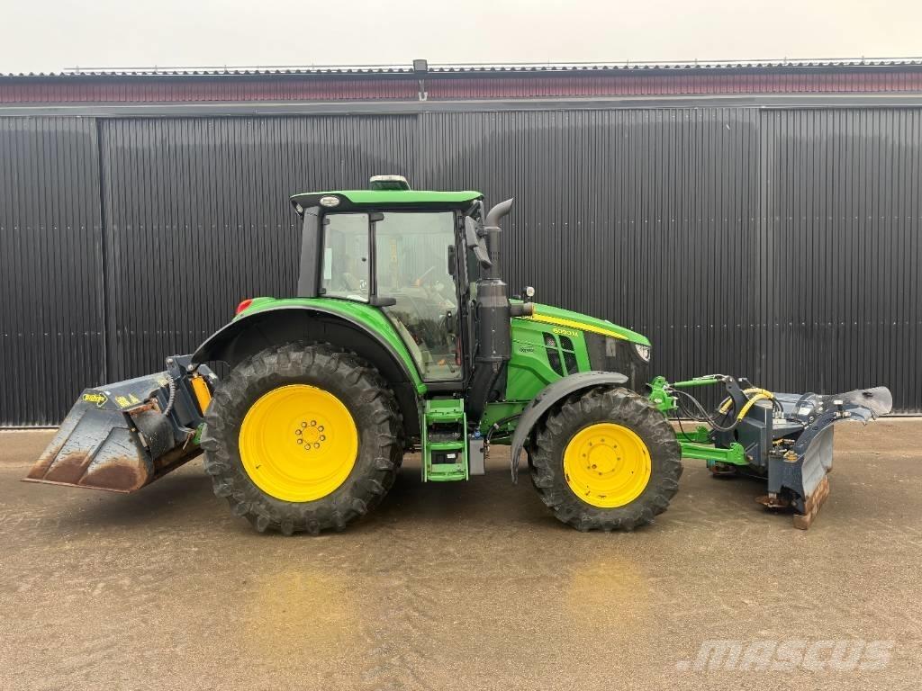 John Deere 6090 M Traktorer