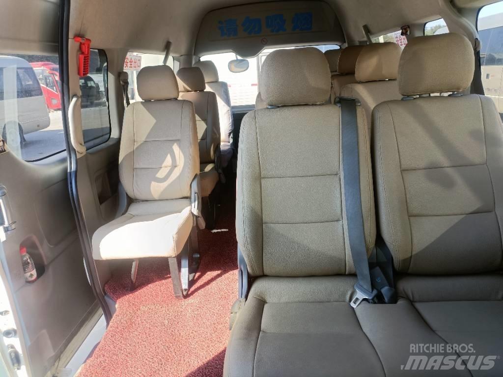 Toyota Hiace Intercity busser