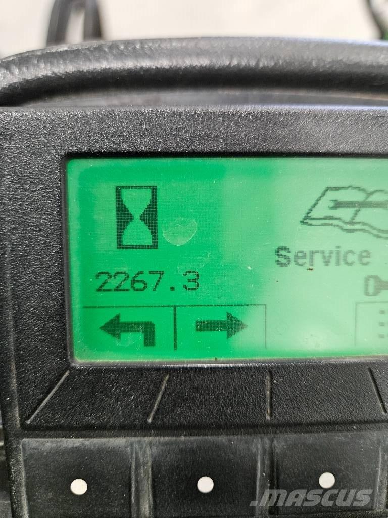 John Deere 9009A Golfbane klippere