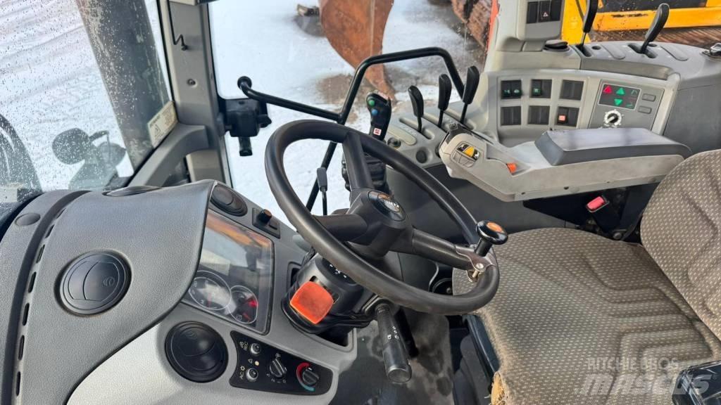 CLAAS Arion 530 Traktorer