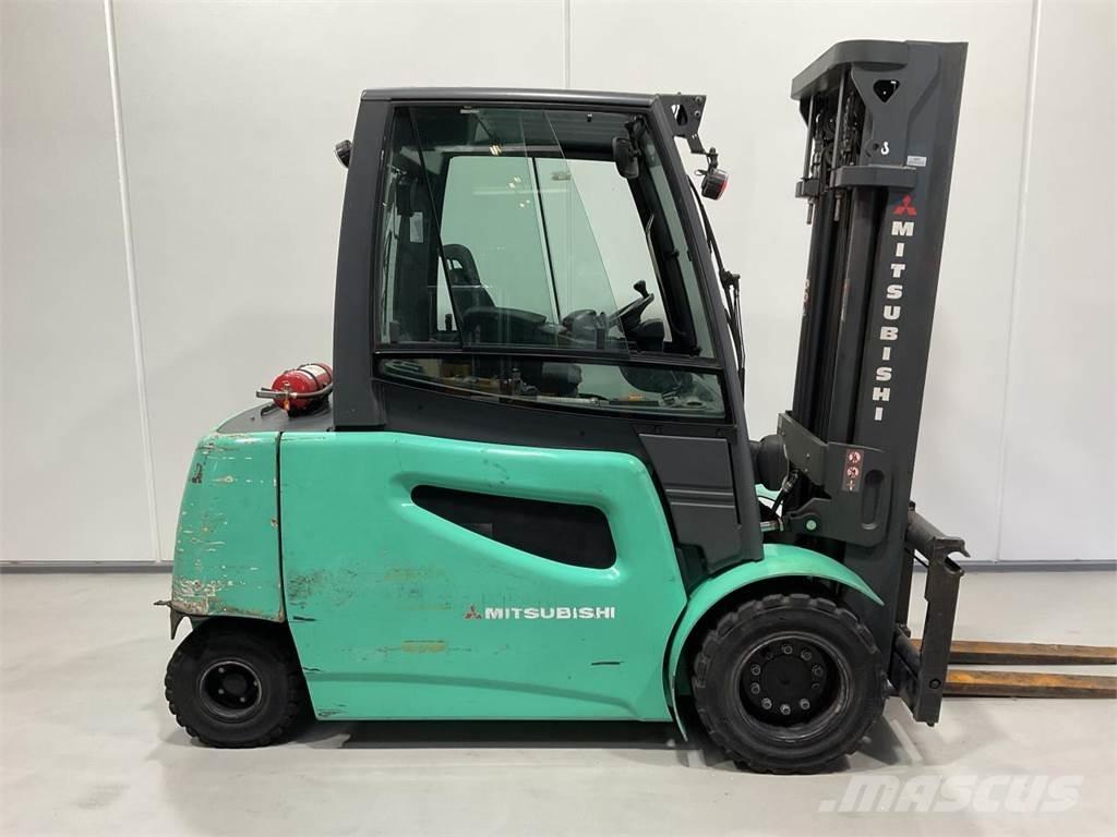 Mitsubishi FB50-2 Elektriske trucker