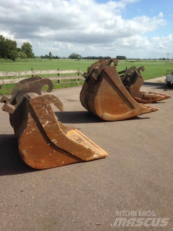  Diversen Buckets Gravemaskiner for riving