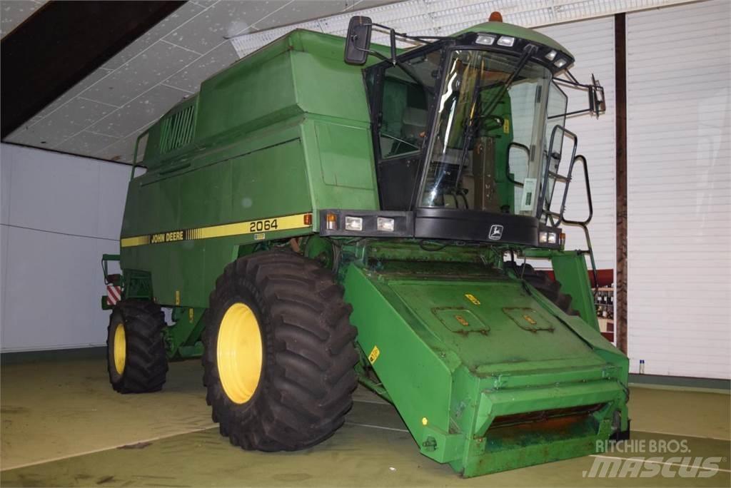 John Deere 2064 Skurtreskere