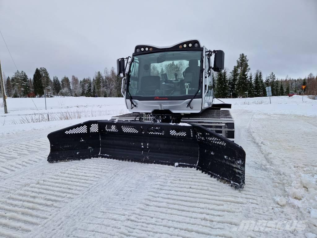 Prinoth Husky 4F Tråkkemaskiner