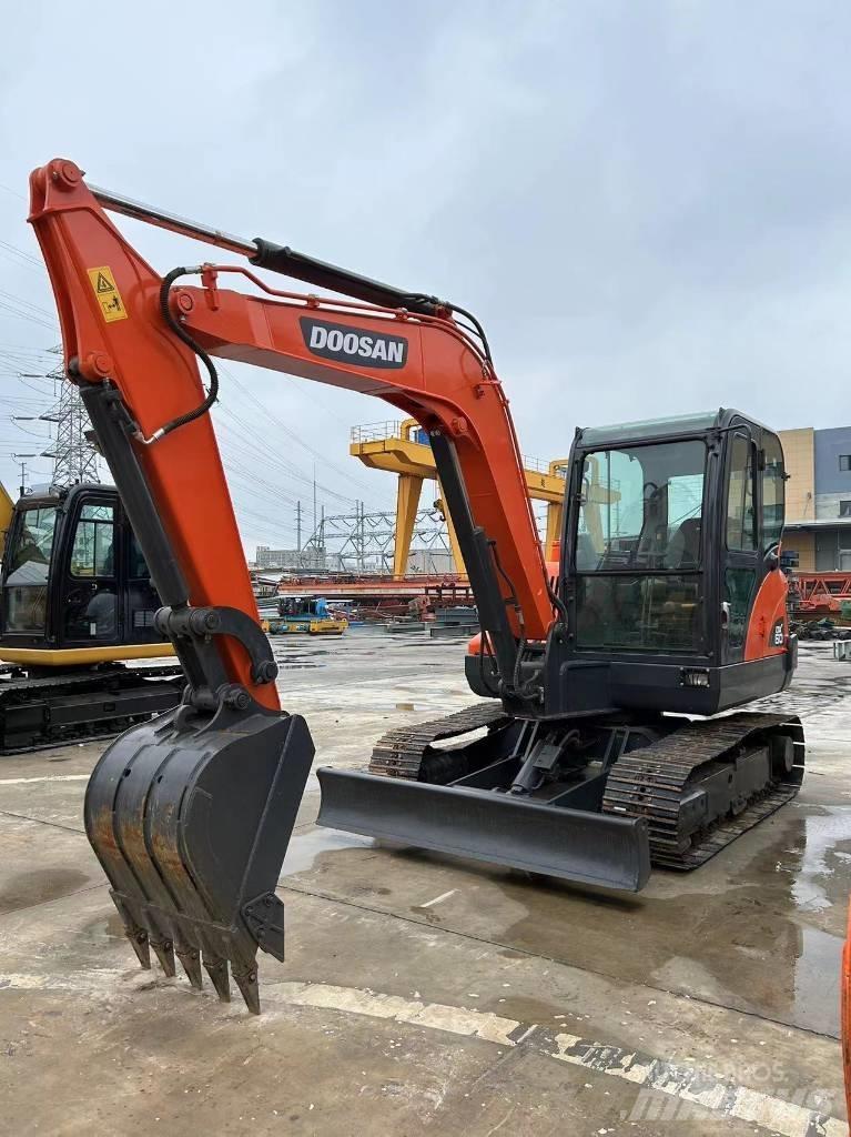 Doosan DX60-9 Minigravere <7t