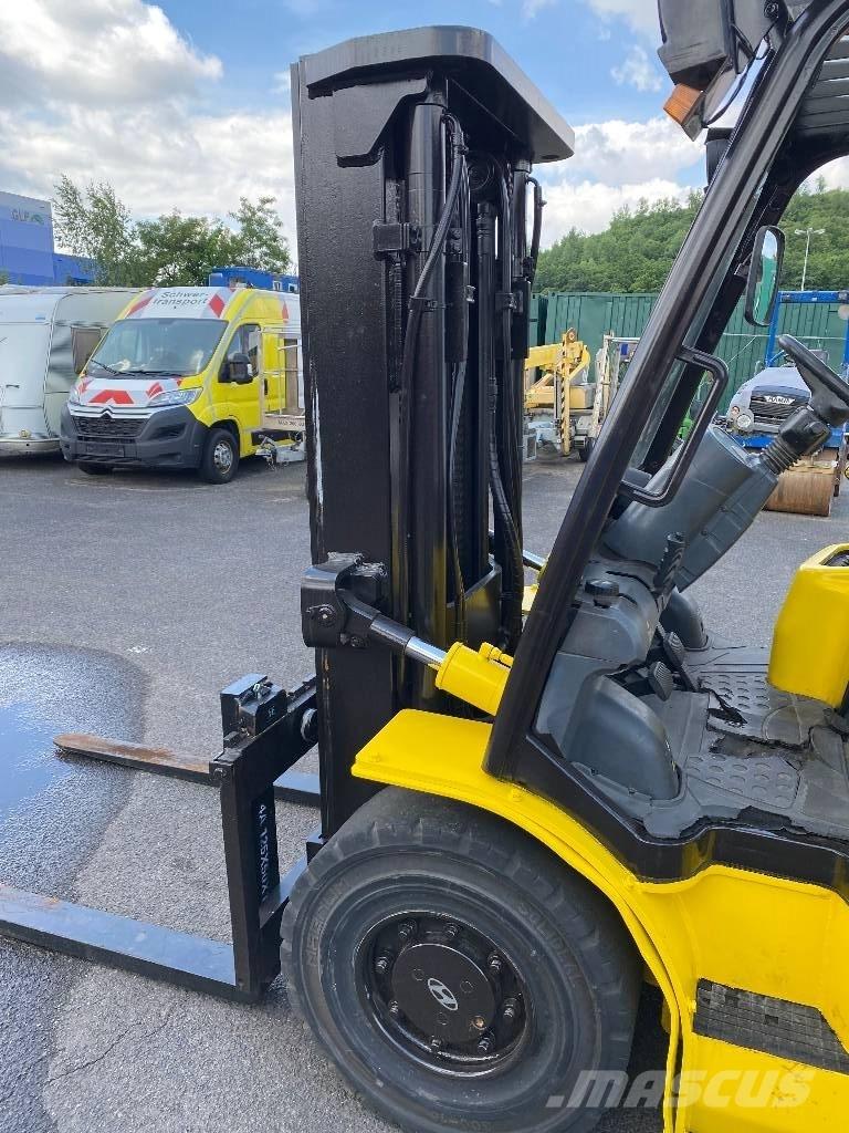 Hyundai 50 L-7 A Propan trucker