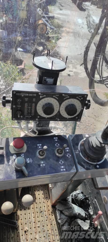 Atlas Copco ROC 812 Borerigger