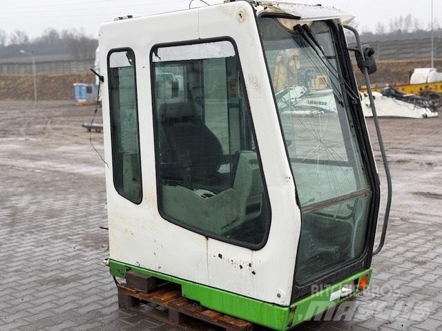 Liebherr A 924 B CAB Førerhus og Interiør