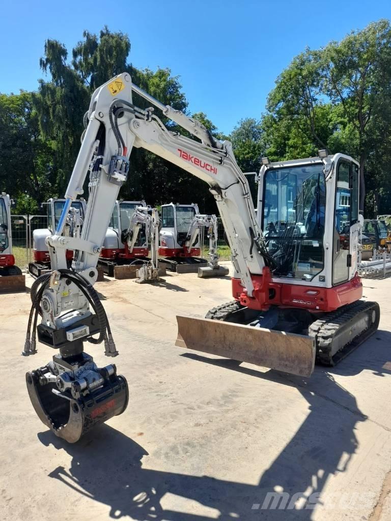 Takeuchi TB 335 R Minigravere <7t