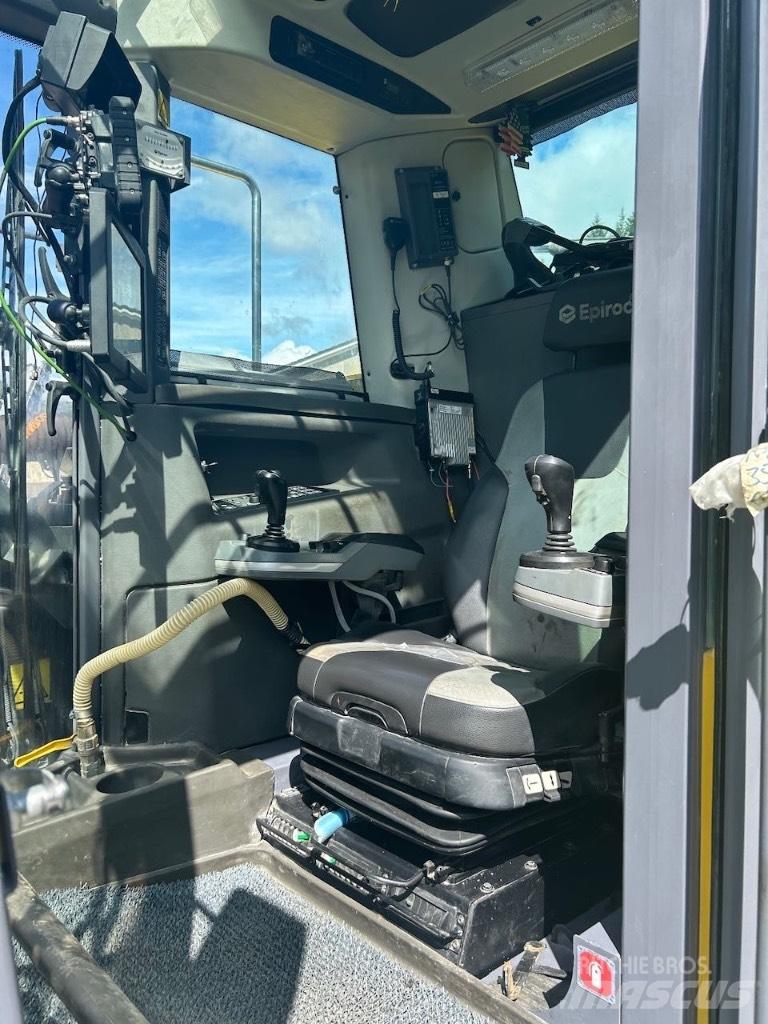 Epiroc Smartroc T40 Borerigger