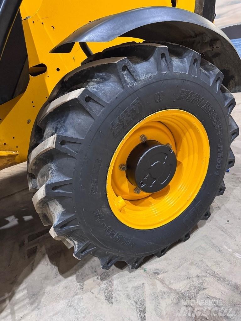 JCB 540-140 Teleskoplastere