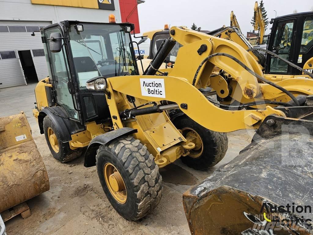 CAT 906 M Hjullastere