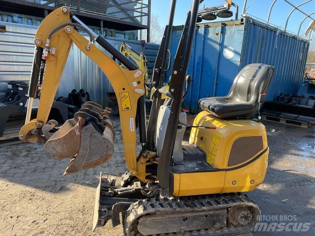 CAT 300.9 D Minigravere <7t