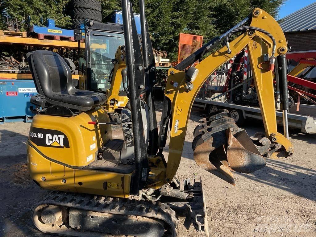 CAT 300.9 D Minigravere <7t