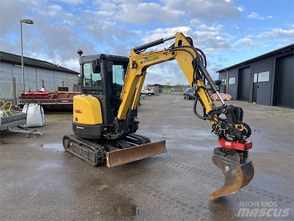 New Holland E 26 C Minigravere <7t