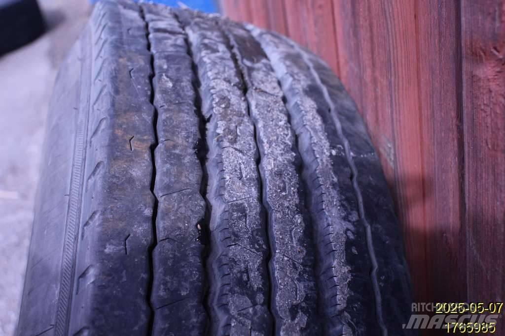  SEMPERIT EURO-STEEL Dekk, hjul og felger