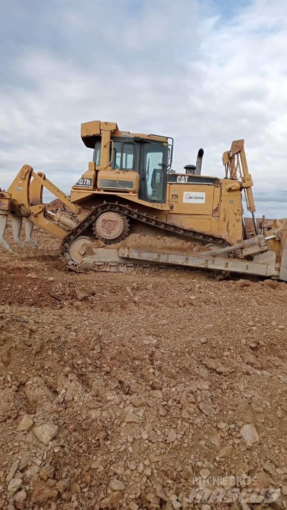 CAT D 7 R Dozere Beltegående