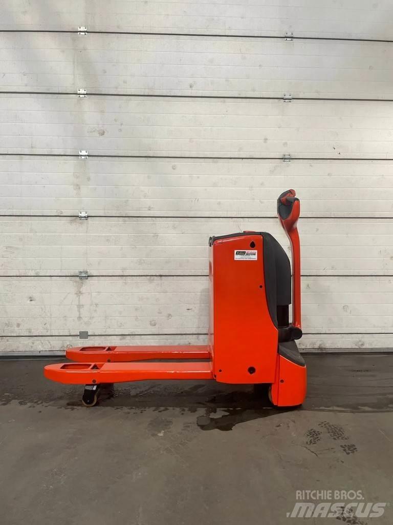 Linde T18 Lavtløftende truck