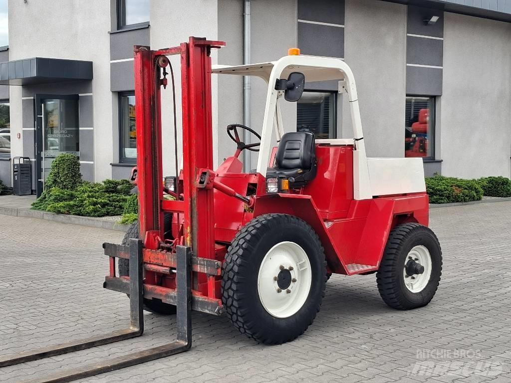Manitou MC 25 Terrenggående gaffeltruck