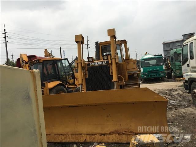 CAT D 7 R Dozere Beltegående