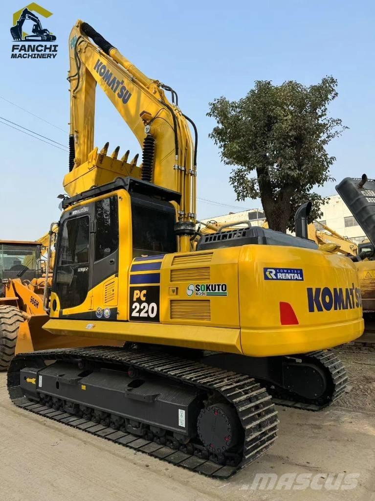 Komatsu PC 220 LC Beltegraver