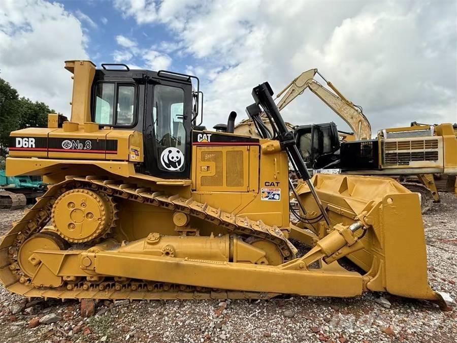 CAT D 6 R Dozere Beltegående