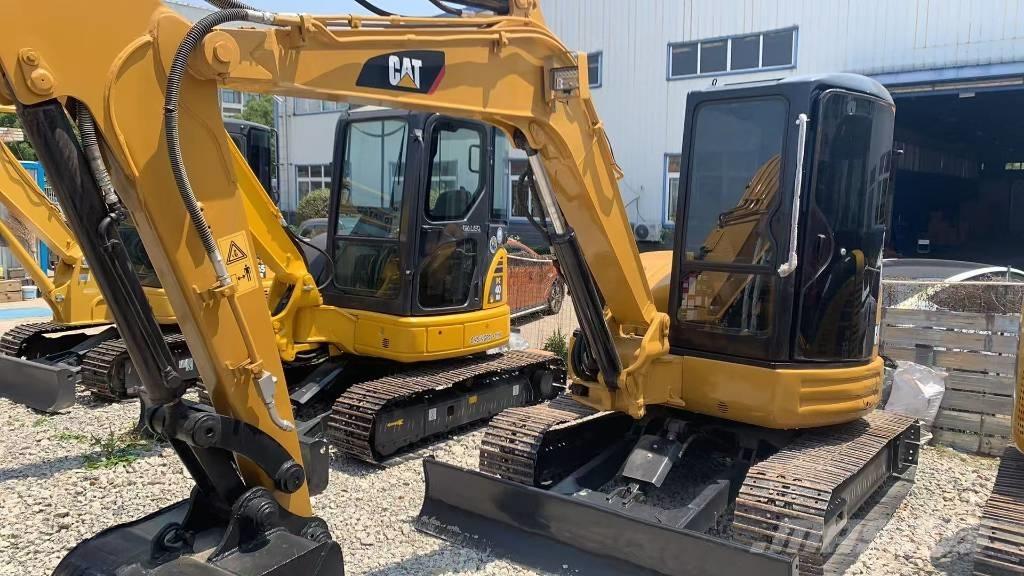 CAT 304 Beltegraver