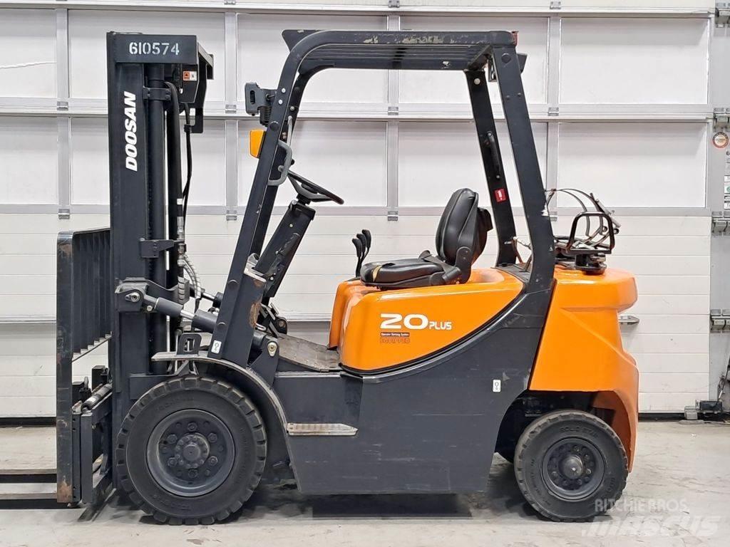 Doosan G20GP Propan trucker