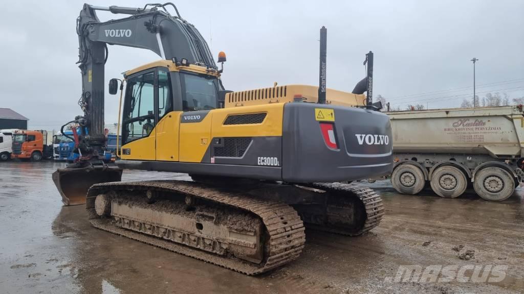 Volvo EC 300 D Beltegraver