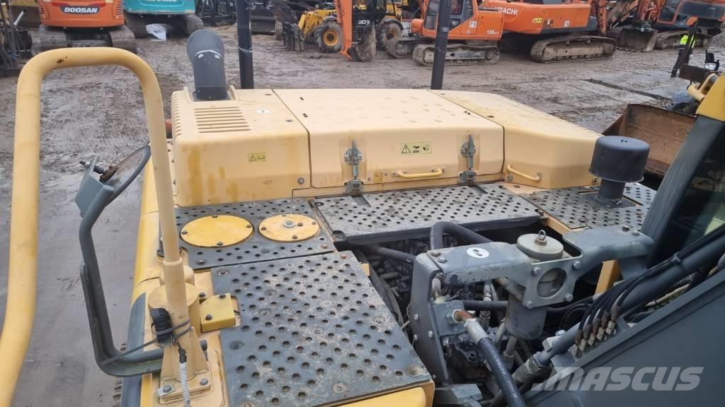 Volvo EC 300 D Beltegraver