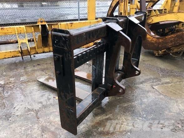 CAT IT 28 Pallegafler