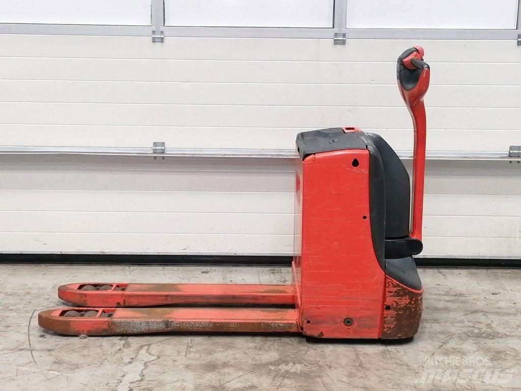 Linde T16 Lavtløftende truck