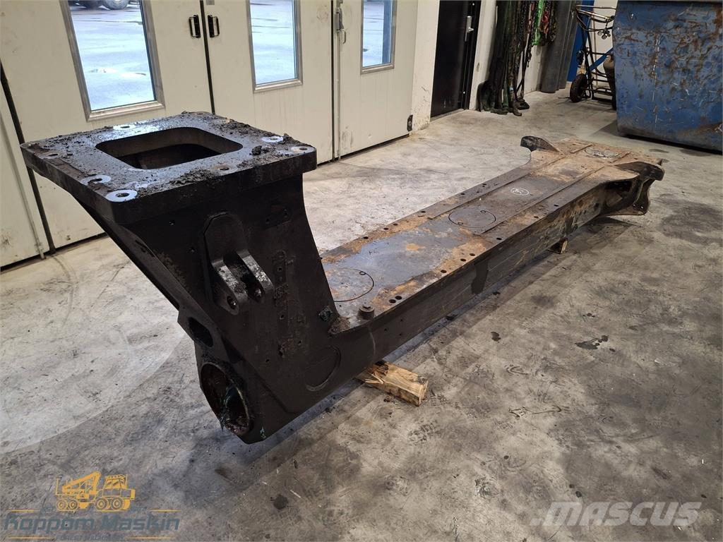 Komatsu 845 Andre komponenter