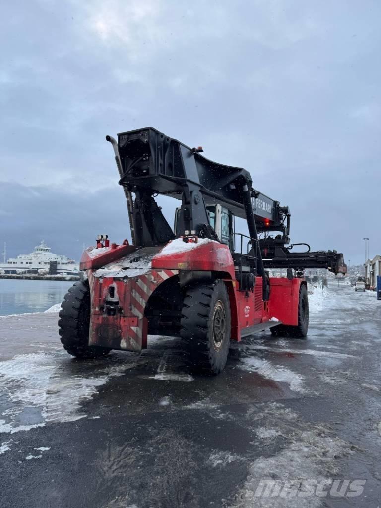 CVS Ferrari F500RS5 Reachstackere