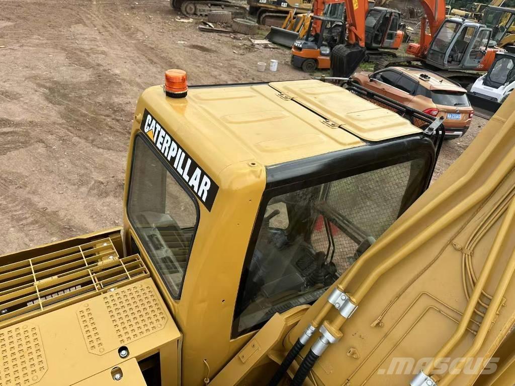 CAT 325 CL Beltegraver