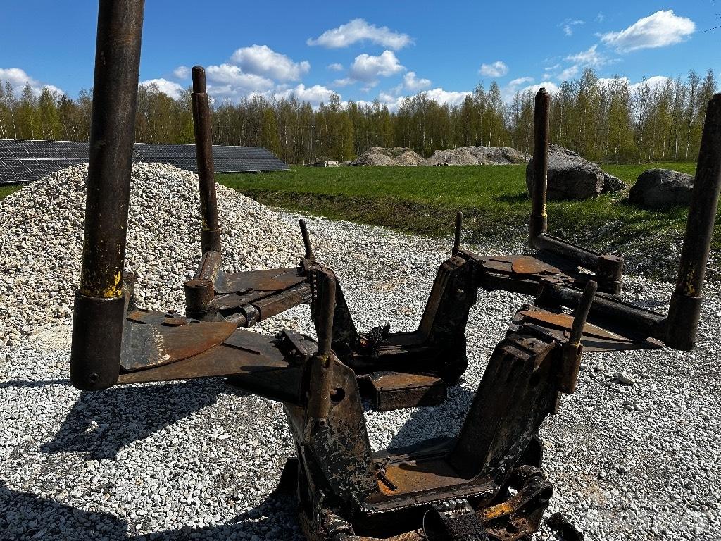 John Deere 1910 E Chassis og understell